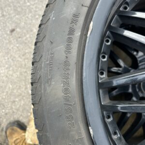 🔥 BMW Alloy Wheel - 19" Black with Summer Tires 🔥